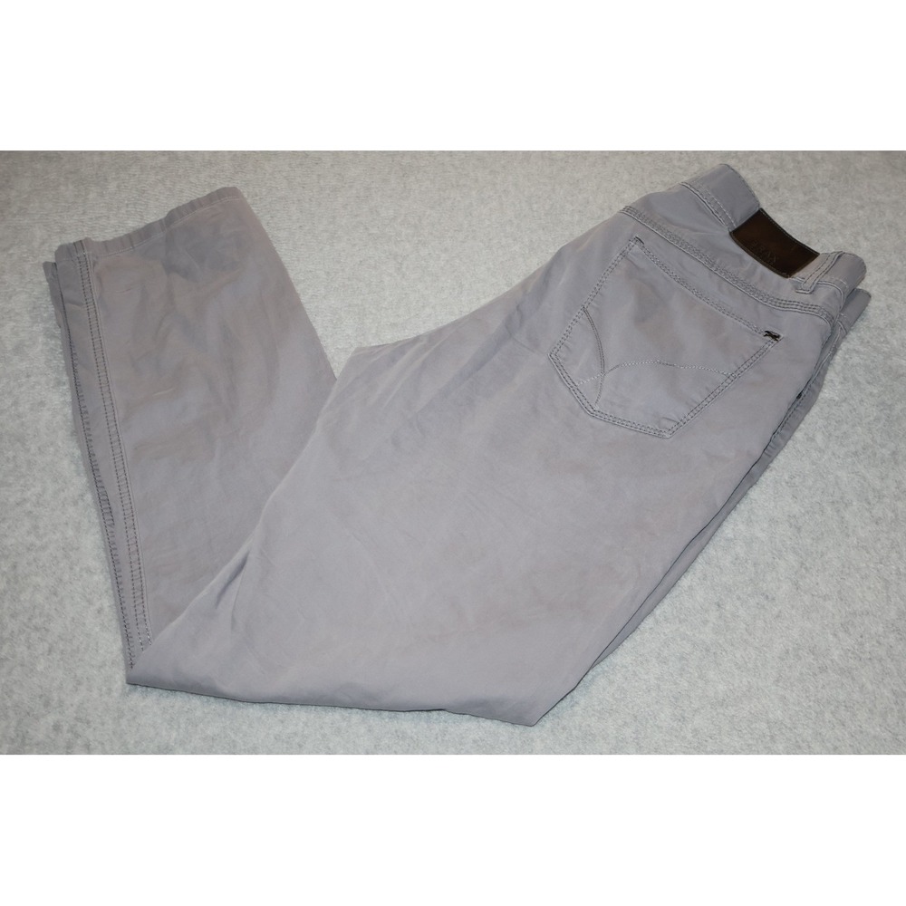 Brax Cooper Fancy Pants Mens 34x32 Gray Regular Fit Chino Cotton Blend Flat
